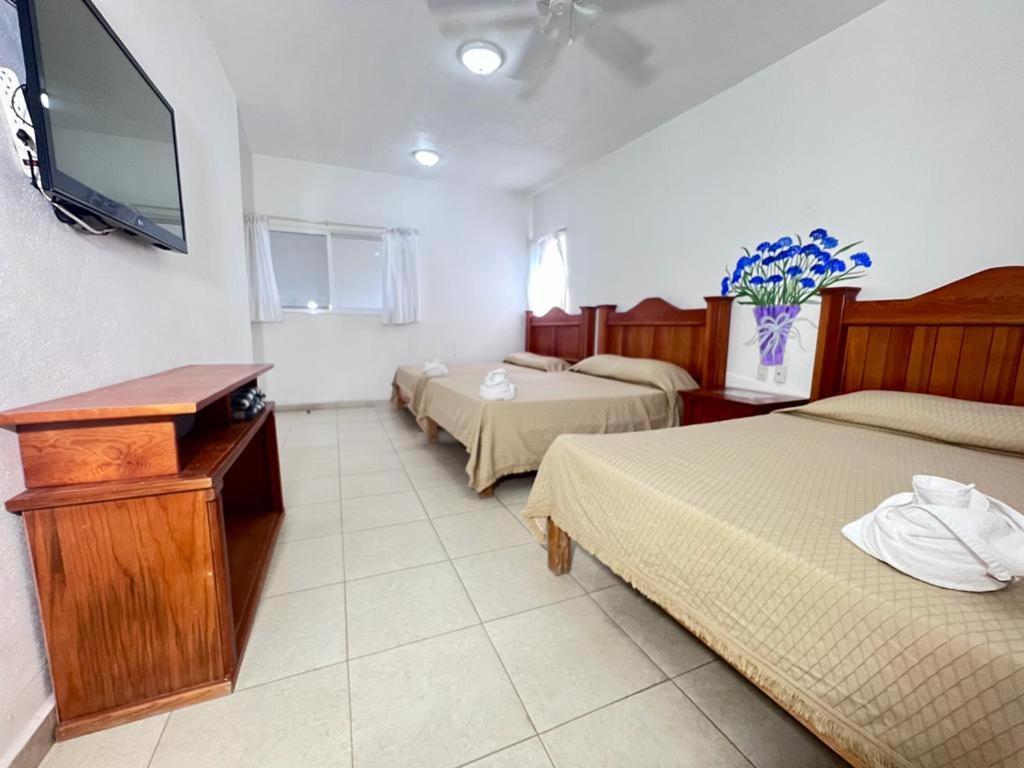Hotel Quinta De La Rosa Куаутла Екстер'єр фото